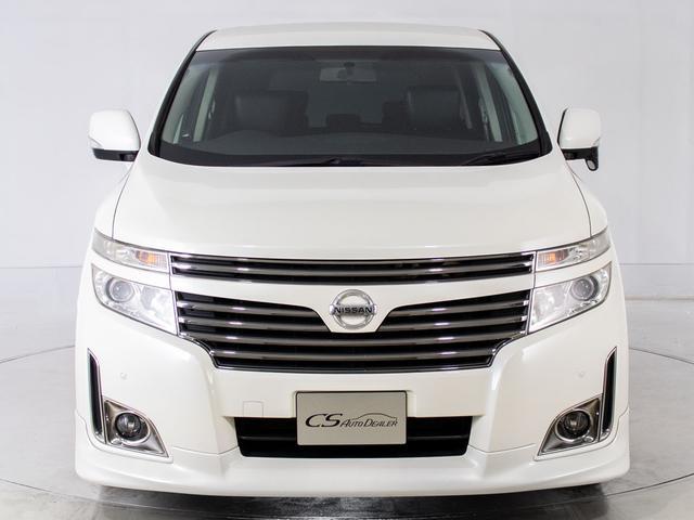 エルグランド ２５０ハイウェイスターアーバンクロム　（禁煙車）（点検記録簿６枚）（後席モニター）両側電動スライドドア／バックカメラ／クリアランスソナー／ハーフレザーシート／クルーズコントロール／フルセグＴＶ／後席オットマン／Ｂｌｕｅｔｏｏｔｈ接続／（13枚目）