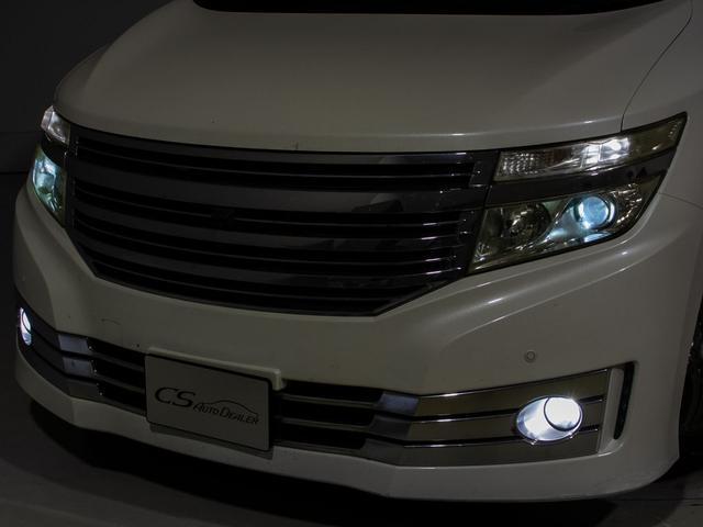 エルグランド ライダー　黒本革シート　パワーシート　（禁煙車）（点検記録簿８枚）（ＢＯＳＥサウンド）ツインサンルーフ／黒本革シート／後席モニター／全周囲カメラ／両側電動スライドドア／パワーバックドア／ＡＣ１００Ｖ電源／日産純正ＨＤＤナビ／シートヒーター（15枚目）