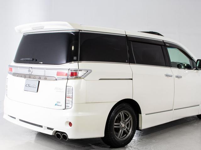 エルグランド ライダー　黒本革シート　パワーシート　（禁煙車）（点検記録簿８枚）（ＢＯＳＥサウンド）ツインサンルーフ／黒本革シート／後席モニター／全周囲カメラ／両側電動スライドドア／パワーバックドア／ＡＣ１００Ｖ電源／日産純正ＨＤＤナビ／シートヒーター（18枚目）