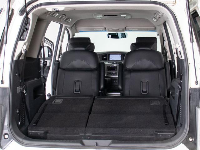 エルグランド ライダー　ブラックライン　（禁煙車）（点検記録簿１６枚）（後席モニター）黒本革シート／両側自動ドア／パワーバックドア／クルーズコントロール／全周囲カメラ／シートメモリー／ＡＣ１００Ｖ電源／日産純正ＨＤＤナビ／クリアランスソナー（32枚目）