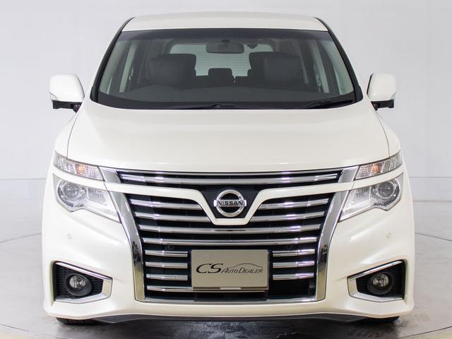 エルグランド ３５０ハイウェイスタープレミアム　（禁煙＆ワンオーナー車両）（点検記録簿８枚）（黒本革シート）インテリジェントクルーズコントロール／エマージェンシーブレーキ／両側電動スライドドア／後席モニター／ＡＣ１００Ｖ電源／全周囲カメラ（18枚目）