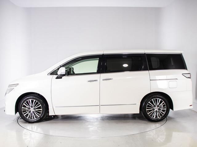 エルグランド ３５０ハイウェイスタープレミアム　（禁煙＆ワンオーナー車両）（点検記録簿８枚）（黒本革シート）インテリジェントクルーズコントロール／エマージェンシーブレーキ／両側電動スライドドア／後席モニター／ＡＣ１００Ｖ電源／全周囲カメラ（23枚目）