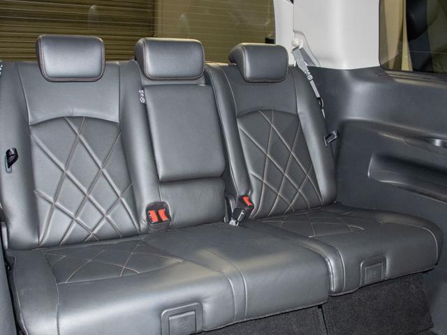 エルグランド ３５０ハイウェイスタープレミアム　（禁煙＆ワンオーナー車両）（点検記録簿８枚）（黒本革シート）インテリジェントクルーズコントロール／エマージェンシーブレーキ／両側電動スライドドア／後席モニター／ＡＣ１００Ｖ電源／全周囲カメラ（30枚目）