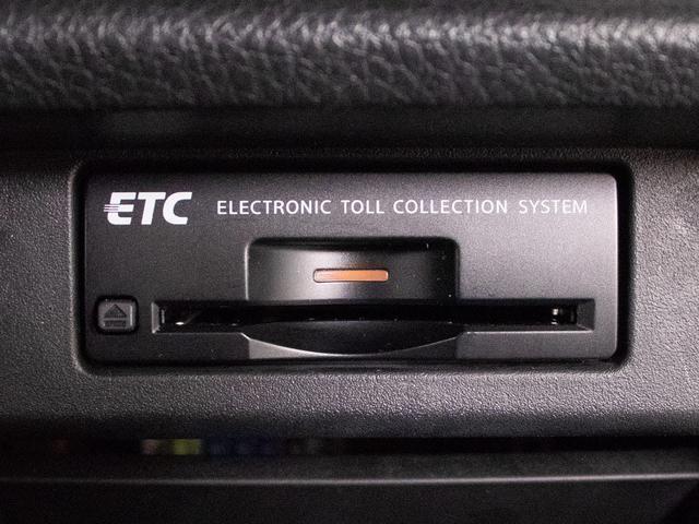 エルグランド ３５０ハイウェイスタープレミアム　（禁煙＆ワンオーナー車両）（点検記録簿８枚）（黒本革シート）インテリジェントクルーズコントロール／エマージェンシーブレーキ／両側電動スライドドア／後席モニター／ＡＣ１００Ｖ電源／全周囲カメラ（41枚目）
