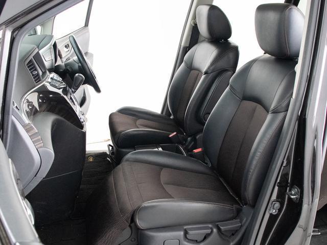 エルグランド ２５０ハイウェイスター　（禁煙車）（ツインサンルーフ）後席モニター／両側電動スライドドア／日産純正ＨＤＤナビ／ハーフレザーシート／クリアランスソナー／ＡＣ１００Ｖ電源／後席オットマン／Ｂｌｕｅｔｏｏｔｈ接続／ビルトインＥＴＣ（21枚目）