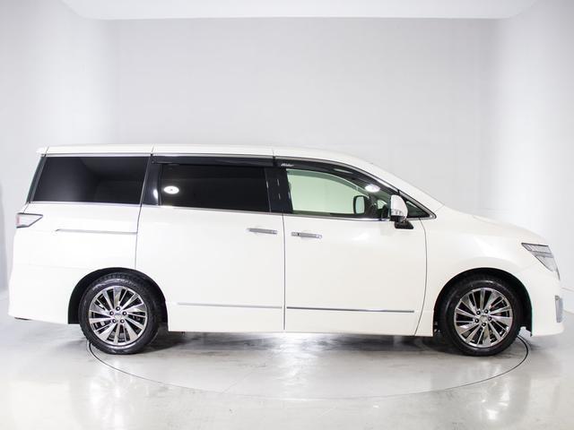 サイドビュー（ホイール交換・ダウンサス・車高調など）のカスタムも承っております