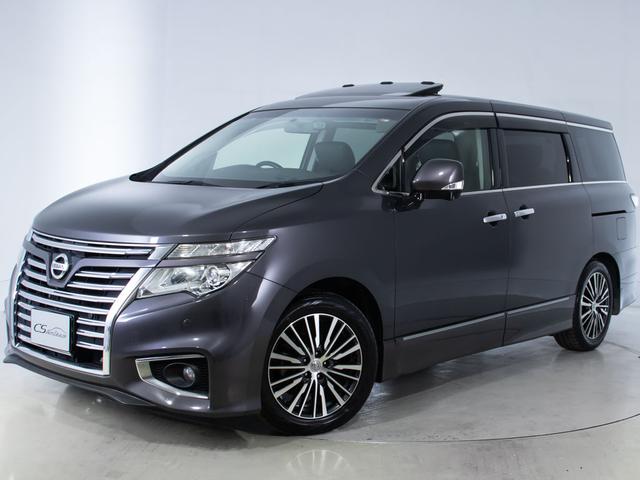 エルグランド ３５０ハイウェイスタープレミアム　（禁煙）（サンルーフ）（ＢＯＳＥサウンド）（保冷温庫マルチファンクションコンソール）黒本革シート／全方位カメラ／後席モニター／前車追従レーダークルーズ／衝突被害軽減装置／両側自動ドア／パワーバックドア（12枚目）