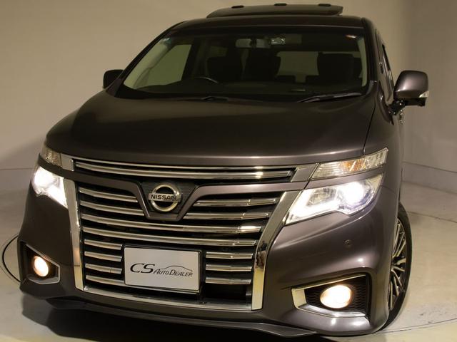 エルグランド ３５０ハイウェイスタープレミアム　（禁煙）（サンルーフ）（ＢＯＳＥサウンド）（保冷温庫マルチファンクションコンソール）黒本革シート／全方位カメラ／後席モニター／前車追従レーダークルーズ／衝突被害軽減装置／両側自動ドア／パワーバックドア（15枚目）