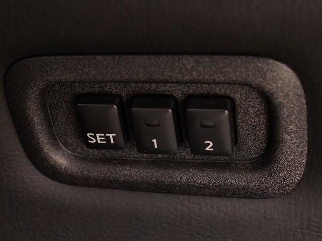 エルグランド ３５０ハイウェイスタープレミアム　（禁煙）（サンルーフ）（ＢＯＳＥサウンド）（保冷温庫マルチファンクションコンソール）黒本革シート／全方位カメラ／後席モニター／前車追従レーダークルーズ／衝突被害軽減装置／両側自動ドア／パワーバックドア（39枚目）