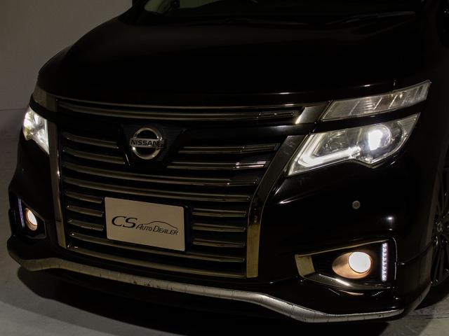 エルグランド ２５０ハイウェイスターＳ　アーバンクロム　（禁煙車）（後席モニター）両側電動スライドドア／クルーズコントロール／バックカメラ／クリアランスソナー／ハーフレザーシート／ＬＥＤヘッドライト／Ｂｌｕｅｔｏｏｔｈ接続／フルセグＴＶ後席オットマン（14枚目）