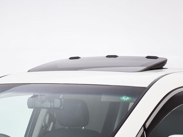 エルグランド ライダー　黒本革シート　マニュアルシート　（ツインサンルーフ）（ＢＯＳＥサウンドシステム）全周囲カメラ／黒本革シート／後席モニター／シートヒーター／ＡＣ１００Ｖ電源／クリアランスソナー／両側電動スライドドア／パワーバックドア／純正ＨＤＤナビ（16枚目）