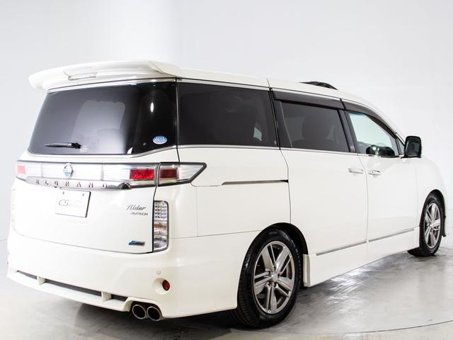 エルグランド ライダー　黒本革シート　マニュアルシート　（ツインサンルーフ）（ＢＯＳＥサウンドシステム）全周囲カメラ／黒本革シート／後席モニター／シートヒーター／ＡＣ１００Ｖ電源／クリアランスソナー／両側電動スライドドア／パワーバックドア／純正ＨＤＤナビ（19枚目）