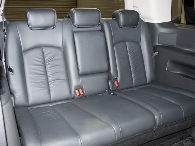 エルグランド ライダー　黒本革シート　マニュアルシート　（ツインサンルーフ）（ＢＯＳＥサウンドシステム）全周囲カメラ／黒本革シート／後席モニター／シートヒーター／ＡＣ１００Ｖ電源／クリアランスソナー／両側電動スライドドア／パワーバックドア／純正ＨＤＤナビ（28枚目）