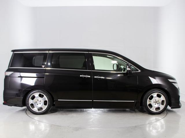 エルグランド ２５０ハイウェイスターＳ　アーバンクロム　（禁煙車）（両側電動スライドドア）ＴＥＩＮ車高調／社外１８インチホイール／点検記録簿１０枚／後席モニター／クルーズコントロール／ハーフレザーシート／バックカメラ／Ｂｌｕｅｔｏｏｔｈ接続／フルセグＴＶ（17枚目）