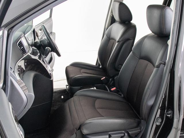 エルグランド ２５０ハイウェイスターＳ　アーバンクロム　（禁煙車）（両側電動スライドドア）ＴＥＩＮ車高調／社外１８インチホイール／点検記録簿１０枚／後席モニター／クルーズコントロール／ハーフレザーシート／バックカメラ／Ｂｌｕｅｔｏｏｔｈ接続／フルセグＴＶ（25枚目）