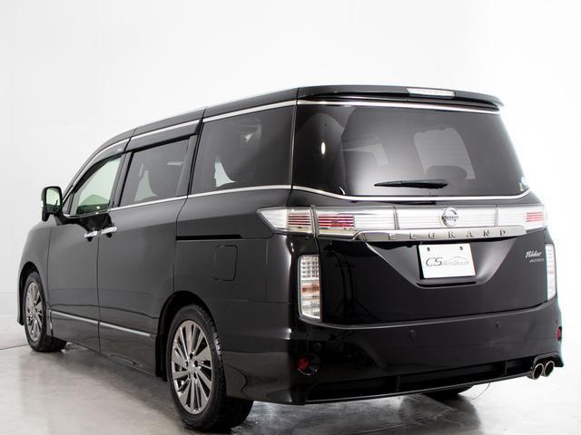 エルグランド ライダー ブラックライン (禁煙車)(黒本革シート)インテリジェントクルーズコントロール/エマージェンシーブレーキ/25年製TOYOタイヤ/標識検知機能/車線逸脱警報/カラーバックカメラ/両側電動スライドドア/後席モニター/(23枚目)