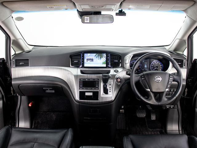 エルグランド ライダー ブラックライン (禁煙車)(黒本革シート)インテリジェントクルーズコントロール/エマージェンシーブレーキ/25年製TOYOタイヤ/標識検知機能/車線逸脱警報/カラーバックカメラ/両側電動スライドドア/後席モニター/(26枚目)