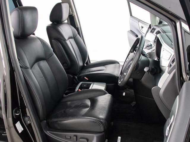 エルグランド ライダー　ハイパフォーマンススペック　ブラックライン　（ＢＯＳＥサウンド）全周囲カメラ／ＴＥＩＮ車高調／ＡＹＳ１９インチホイール／黒本革シート／後席モニター／両側電動スライドドア／パワーバックドア／ＡＣ１００Ｖ電源／専用マフラー・ＥＣＵ／ＥＴＣ／純正ナビ（28枚目）