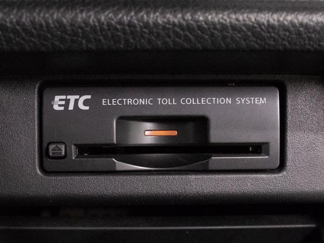 エルグランド ライダー　黒本革シート　（点検記録簿１３枚）（ＢＯＳＥサウンド）（全周囲カメラ）後席モニター／両側電動スライドドア／パワーバックドア／クルーズコントロール／パワーシート／シートメモリー／クリアランスソナー／ＡＣ１００Ｖ電源／（40枚目）