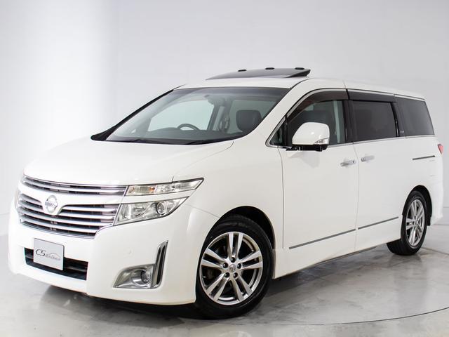 エルグランド ＶＩＰ　サンルーフ／黒本革シート／後席モニター／オートステップ／全周囲カメラ／両側電動スライドドア／パワーバックドア／シートヒーター／パワーシート／クリアランスソナー／ＡＣ１００Ｖ電源／Ｂｌｕｅｔｏｏｔｈ接続（16枚目）