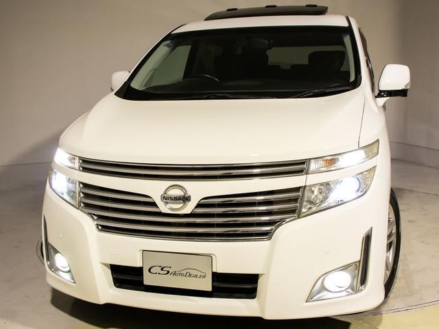 エルグランド ＶＩＰ　サンルーフ／黒本革シート／後席モニター／オートステップ／全周囲カメラ／両側電動スライドドア／パワーバックドア／シートヒーター／パワーシート／クリアランスソナー／ＡＣ１００Ｖ電源／Ｂｌｕｅｔｏｏｔｈ接続（18枚目）