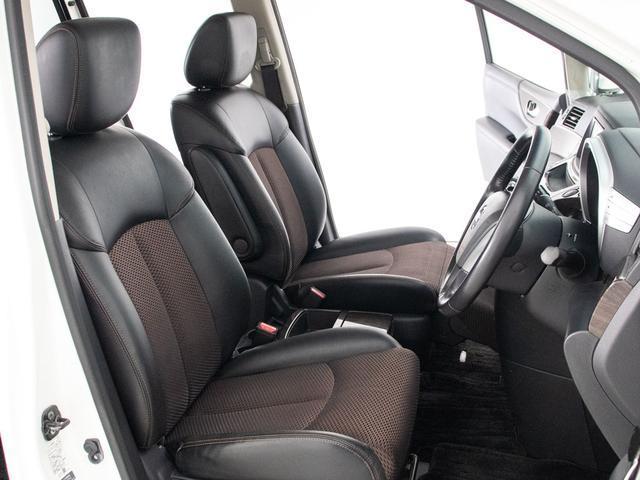 エルグランド ３５０ハイウェイスターアーバンクロム　（ツインサンルーフ）（両側電動スライドドア）（パワーバックドア）（ハーフレザーシート）後席モニタ／バックカメラ／後席オットマン／フルセグＴＶ／Ｂｌｕｅｔｏｏｔｈ接続／ＡＬＰＩＮＥ製ＨＤＤナビゲーション（24枚目）