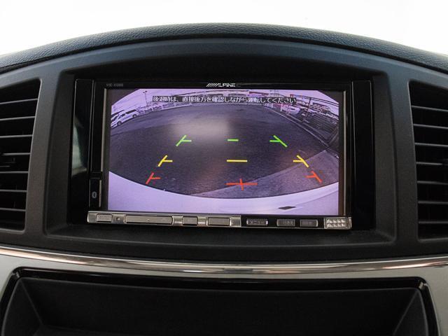 エルグランド ３５０ハイウェイスターアーバンクロム　（ツインサンルーフ）（両側電動スライドドア）（パワーバックドア）（ハーフレザーシート）後席モニタ／バックカメラ／後席オットマン／フルセグＴＶ／Ｂｌｕｅｔｏｏｔｈ接続／ＡＬＰＩＮＥ製ＨＤＤナビゲーション（33枚目）