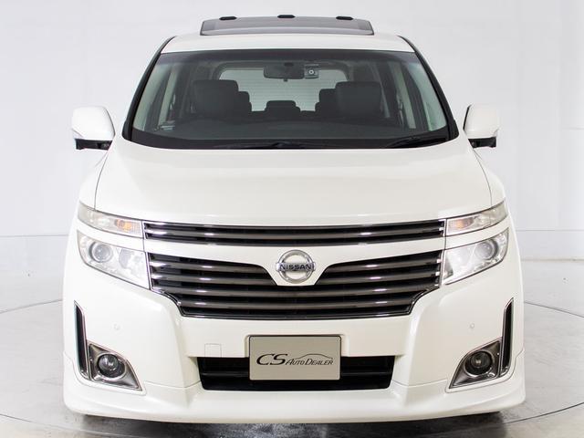 エルグランド ３５０ハイウェイスターアーバンクロム　（サンルーフ）（８人乗りフルフラットシート）全周囲カメラ／後席モニター／両側電動スライドドア／日産純正ＨＤＤナビ／ＡＣ１００Ｖ電源／ハーフレザーシート／クリアランスソナー／パワーバックドア／フルセグ（16枚目）