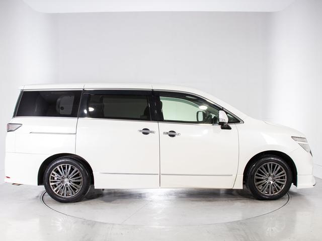 エルグランド 250ハイウェイスターS アーバンクロム (禁煙車)(全周囲カメラ)日産純正HDDナビ/後席モニター/クルーズコントロール/クリアランスソナー/両側電動スライドドア/ハーフレザーシート/AC100V電源/LEDヘッドライト/Bluetooth(20枚目)
