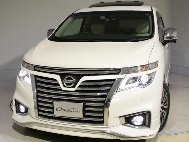 エルグランド ＶＩＰ　（点検整備記録簿１５枚）（ツインサンルーフ）白本革シート／保冷温庫／インテリジェントクルーズコントロール／エマージェンシーブレーキ／後席モニター／両側自動ドア／パワーバックドア／ＡＣ１００Ｖ電源（13枚目）