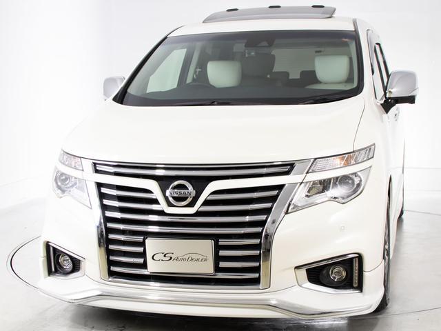 エルグランド ＶＩＰ　（点検整備記録簿１５枚）（ツインサンルーフ）白本革シート／保冷温庫／インテリジェントクルーズコントロール／エマージェンシーブレーキ／後席モニター／両側自動ドア／パワーバックドア／ＡＣ１００Ｖ電源（16枚目）