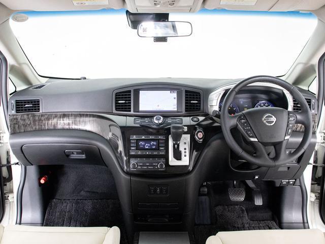 エルグランド ＶＩＰ　（点検整備記録簿１５枚）（ツインサンルーフ）白本革シート／保冷温庫／インテリジェントクルーズコントロール／エマージェンシーブレーキ／後席モニター／両側自動ドア／パワーバックドア／ＡＣ１００Ｖ電源（26枚目）