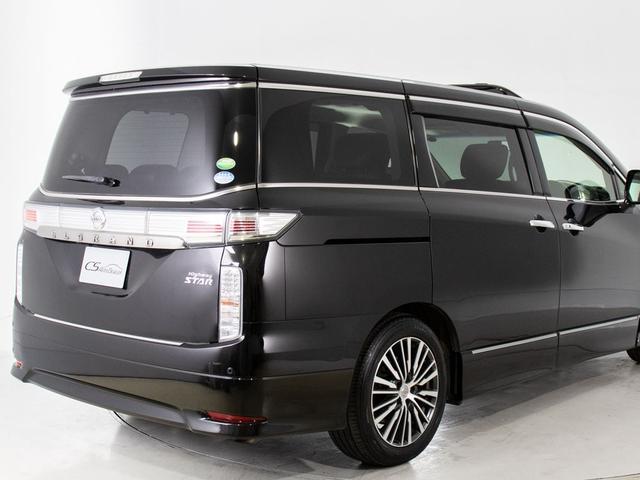 エルグランド ２５０ハイウェイスター　（禁煙車）（ツインサンルーフ）後席モニター／両側電動スライドドア／日産純正ＨＤＤナビ／ハーフレザーシート／クリアランスソナー／ＡＣ１００Ｖ電源／後席オットマン／Ｂｌｕｅｔｏｏｔｈ接続／ビルトインＥＴＣ（15枚目）