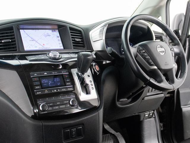 エルグランド ２５０ハイウェイスター　（禁煙車）（ツインサンルーフ）後席モニター／両側電動スライドドア／日産純正ＨＤＤナビ／ハーフレザーシート／クリアランスソナー／ＡＣ１００Ｖ電源／後席オットマン／Ｂｌｕｅｔｏｏｔｈ接続／ビルトインＥＴＣ（34枚目）
