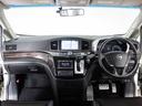 クリーニング専門スタッフによる【車内まるごと徹底クリーニング】済みです。隅々まで行き届いたクリーニングで、快適な空間をご提供いたします。