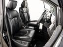 高級感をさらに高める黒本革シート搭載！！今では三大人気装備の一つとなり車内状態もとても良好です。お好みのシートカラー（赤、白、青等々）への変更も可能となります。