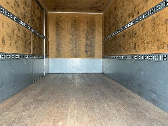 キャンター 　予備車検付き（22枚目）