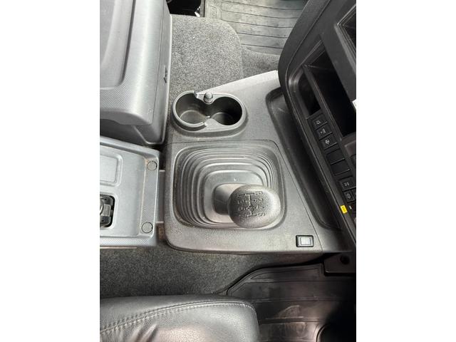 ギガ 　予備車検付き（25枚目）