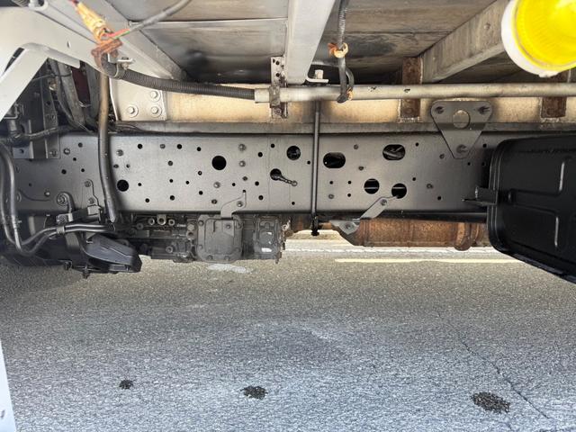 ヒノレンジャー 　冷蔵冷凍車（－３０℃まで）　予備車検込み（42枚目）