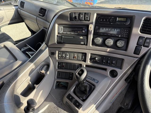 クオン 　予備車検つき（23枚目）