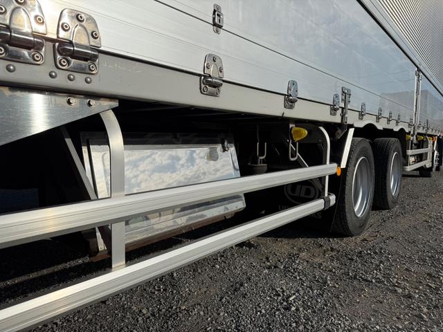 クオン 　予備車検つき（39枚目）