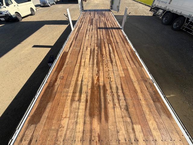 プロフィア 予備車検つき(17枚目)