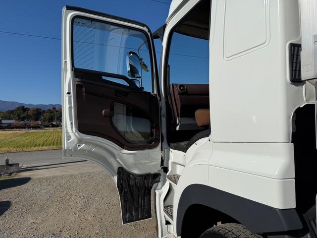 プロフィア 予備車検つき(21枚目)