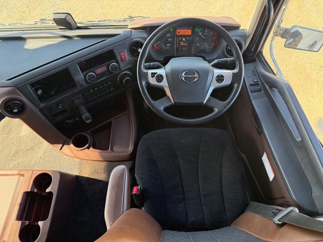 プロフィア 予備車検つき(26枚目)