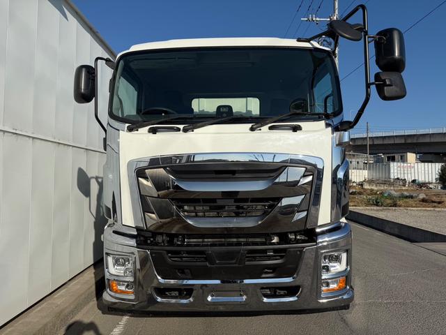 ギガ 予備車検つき(3枚目)