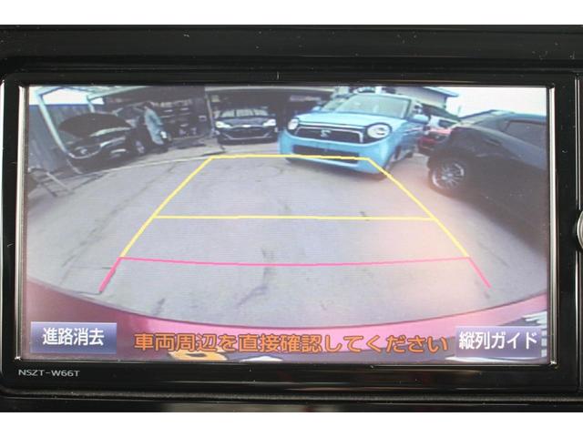 タンク カスタムＧ－Ｔ　１年保証付　衝突軽減ブレーキ　禁煙車　記録簿　ナビＴＶ　バックモニター　両側パワースライドドア　スマートキー　ｂｌｕｅｔｏｏｔｈ接続　アイドリングストップ　純正アルミホイール　シートヒーター　ＡＢＳ（12枚目）