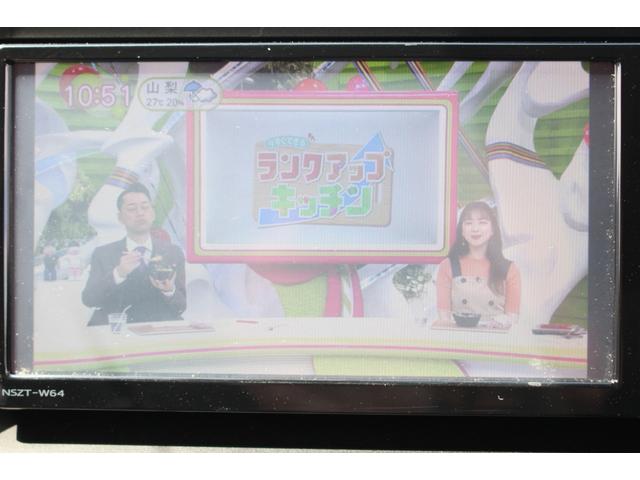 ハイブリッドＸ　１年保証付　禁煙車　記録簿　ナビＴＶ　両側パワースライド　ＥＴＣ　スマートキー　アイドリングストップ　Ｗエアコン　ｂｌｕｅｔｏｏｔｈ接続　３列シート　純正アルミホイール　プッシュスタート　オートライト(12枚目)