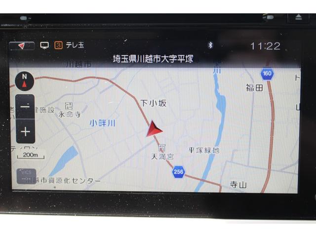 Ｘ　１年保証付　衝突軽減ブレーキ　車検整備付　禁煙　ナビＴＶ　バックモニタ　スマートキー　ｂｌｕｅｔｏｏｔｈ　アラウンドビューモニター　アイドリングストップ　シートヒータ　横滑り防止付　純正アルミホイール(8枚目)