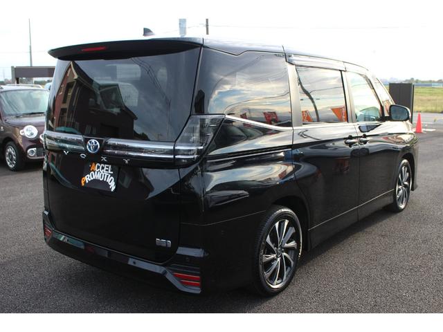 ヴォクシー ハイブリッドＳ－Ｚ　全国対応２年保証付　車検整備付　衝突軽減ブレーキ　後席モニター　ナビＴＶバックモニター　両側パワースライドドア　ＥＴＣ　Ｂｌｕｅｔｏｏｔｈ接続　純正アルミホイール　クルーズコントール　コーナーセンサー（38枚目）