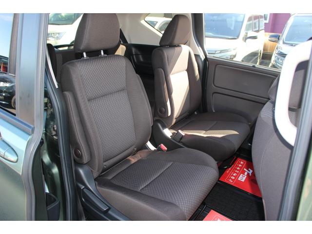 フリードハイブリッド ハイブリッド・Ｇホンダセンシング　全国対応２年保証付　車検整備付　衝突軽減ブレーキ　ナビ　ＴＶ　バックモニター　両側パワースライドドア　スマートキー　Ｂｌｕｅｔｏｏｔｈ接続　アイドリングストップ　ＥＴＣ　横滑り防止付　シートヒーター（12枚目）